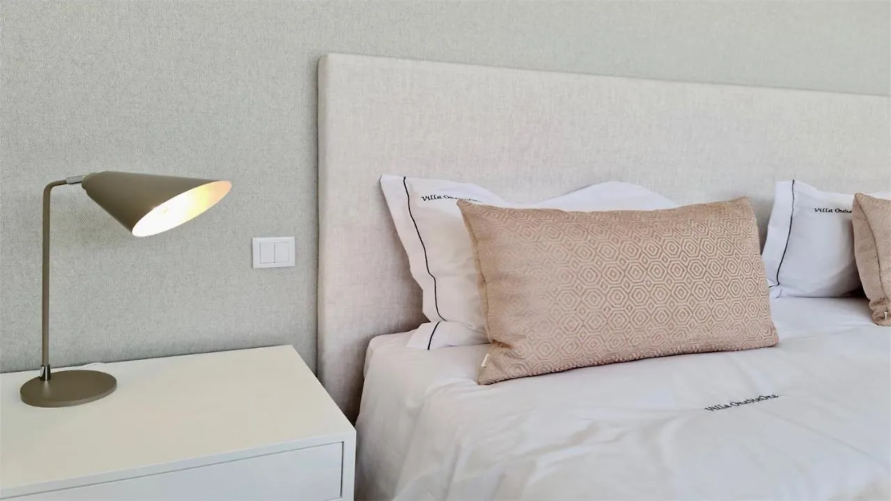 Onesixone-Cleverdetails, Luxury Villa, Sleeps 8 Adults 2 Children, Private Pool And Jacuzzi Vilamoura Villa