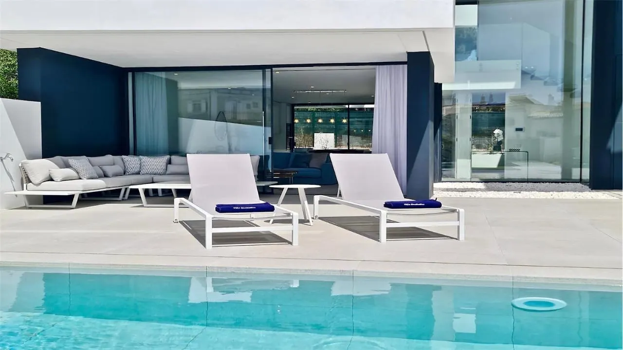 Onesixone-Cleverdetails, Luxury Villa, Sleeps 8 Adults 2 Children, Private Pool And Jacuzzi Vilamoura Vila