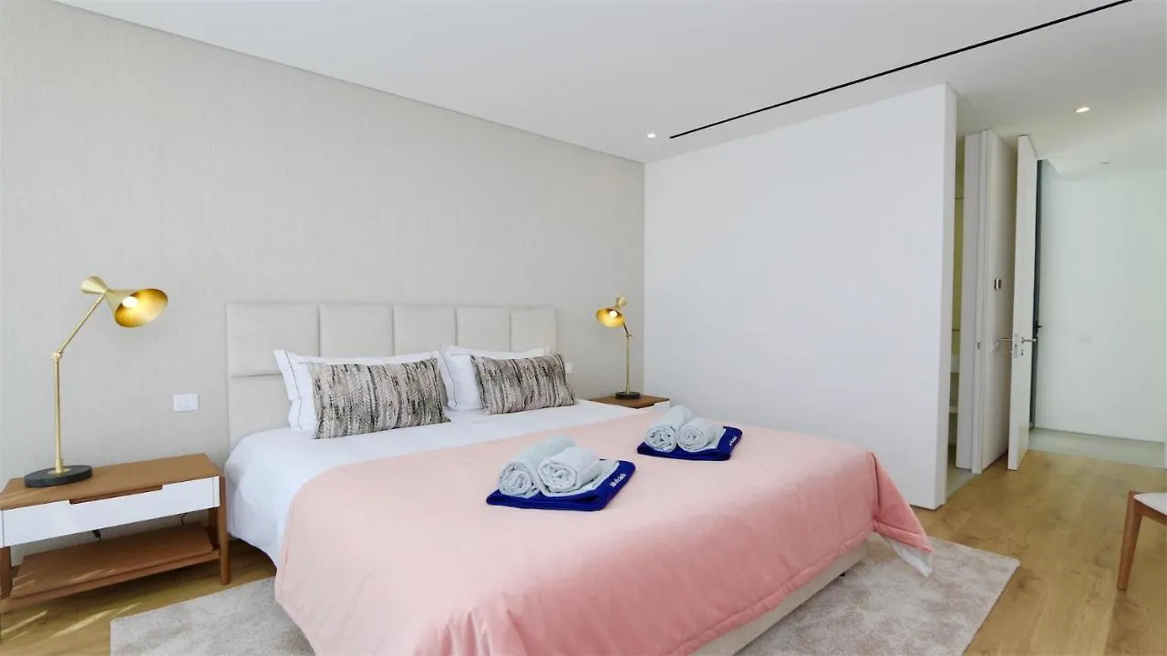 Onesixone-Cleverdetails, Luxury Villa, Sleeps 8 Adults 2 Children, Private Pool And Jacuzzi Vilamoura 0*,